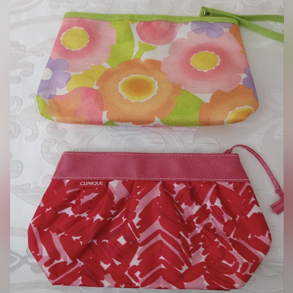 Clinique cosmetic bag